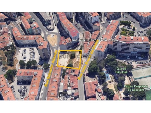 Terreno Urbano em Sacavém e Prior Velho, Loures