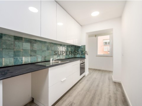 Appartement 4 kamers Op Queluz, Sintra