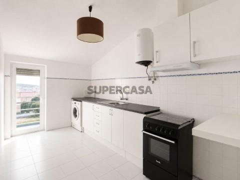 Apartamento T4 em Algueirão-Mem Martins, Sintra