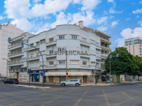 Apartamento T5 em Alvalade, Lisboa