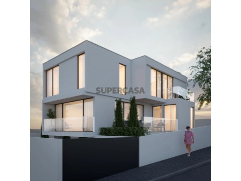 Maison 4 Chambres au Vialonga, Vila Franca de Xira
