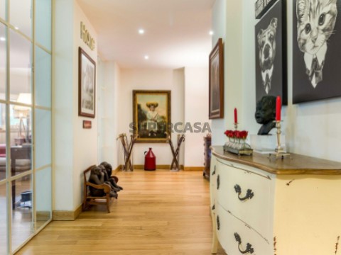 Apartamento T4 em Avenidas Novas, Lisboa