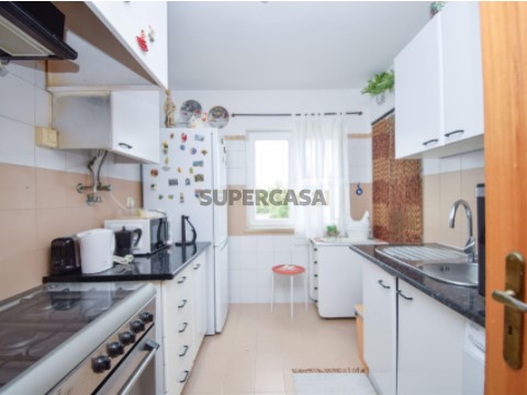 Apartamento T3 em Caparica e Trafaria, Almada
