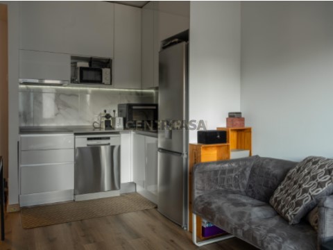 Apartamento T1 em Águas Livres, Amadora