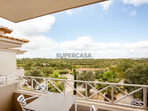 Apartamento T0 em Urbanização Gramacho Golf Resort, Estômbar e Parchal