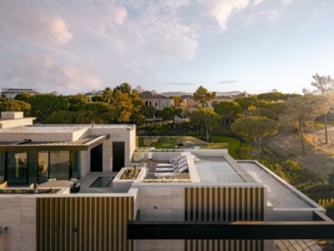 Penthouse de luxo com 4 suites na Quinta do Lago