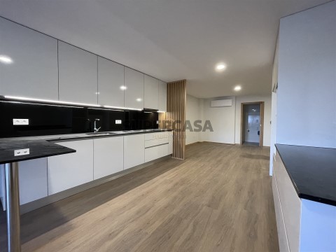 Apartamento T2 em Ranhados, Viseu