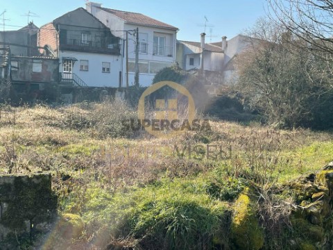 Terreno Urbano em Rio de Loba, Viseu
