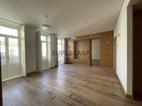 Apartamento T3 em Viseu, Viseu