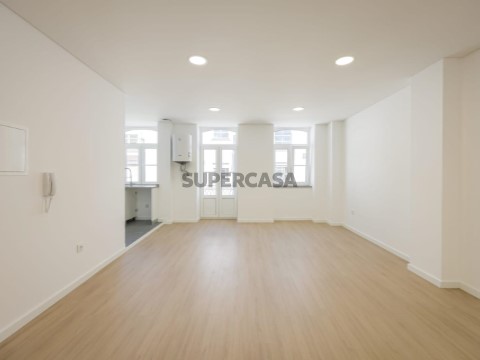 Pédio T5 - Ílhavo - 1.º Andar