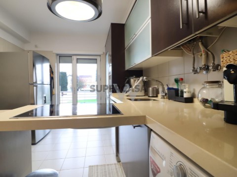 Moradia T4 em Carnaxide e Queijas, Oeiras