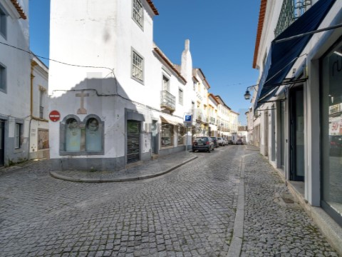 Gebouw Op Évora (São Mamede, Sé, São Pedro e Santo Antão), Évora