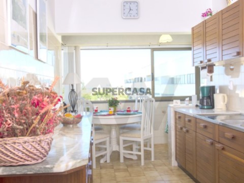 Apartamento T2 em Colares, Sintra