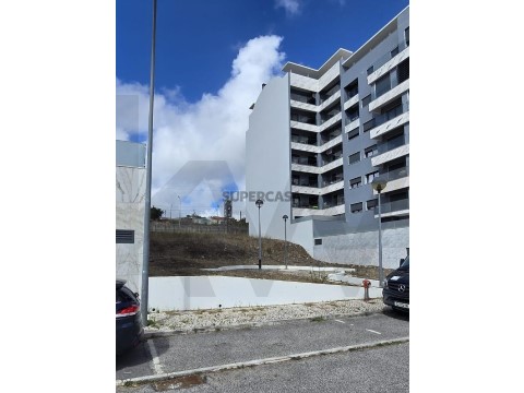 Terreno em Venteira, Amadora