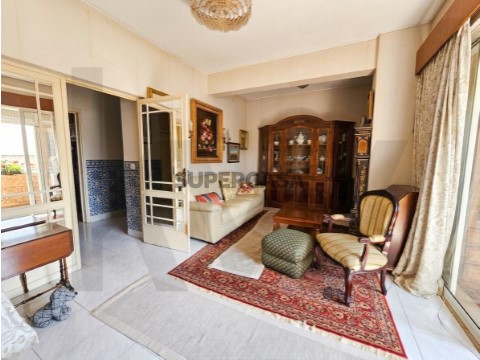Apartamento T4 em Olivais, Lisboa
