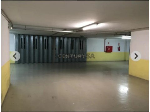 Parqueamento em Lumiar, Lisboa