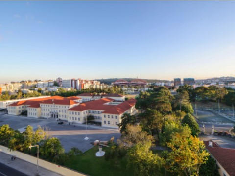 Apartamento T4 em Carnide, Lisboa
