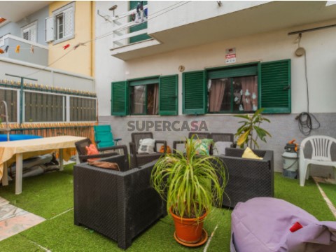 Moradia T3 em Quinta do Conde, Sesimbra