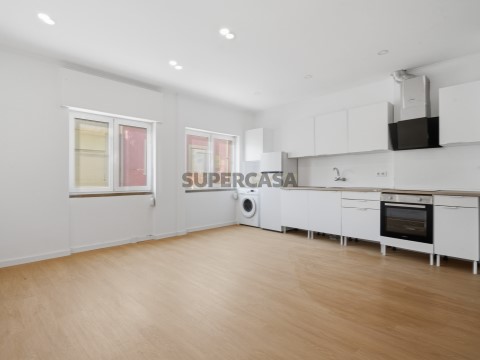 Apartamento T2 em Peniche, Peniche