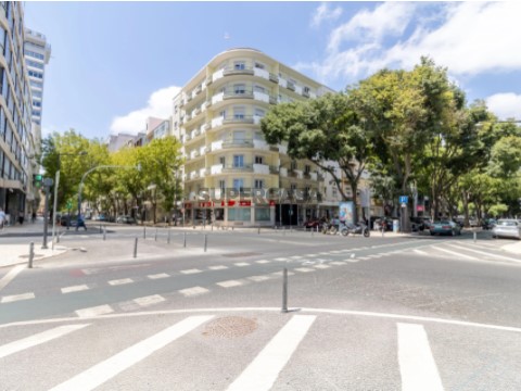 Apartamento T4 em Avenidas Novas, Lisboa