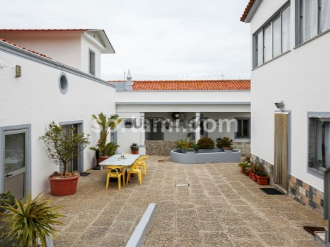 Moradia Isolada T8 em Algoz, Silves