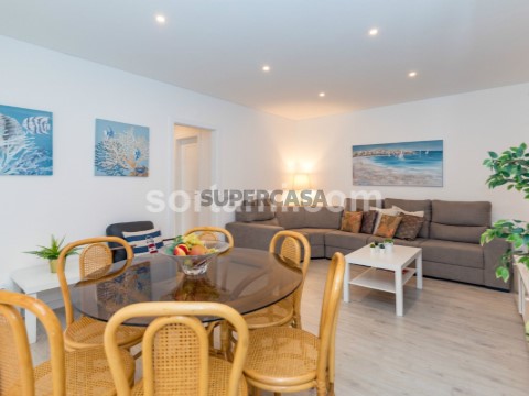 Apartamento T3 em Quarteira, Loulé