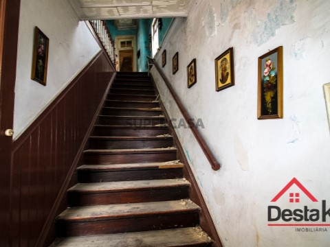 Casa Antiga T5 em Viseu, Viseu