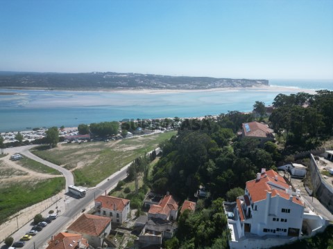 Moradia na Foz do Arelho