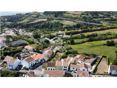 Terreno na Ribeira Chã, Lagoa (São Miguel)