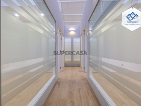 Escritórios Coworking | Centro de Negócios | Valbom