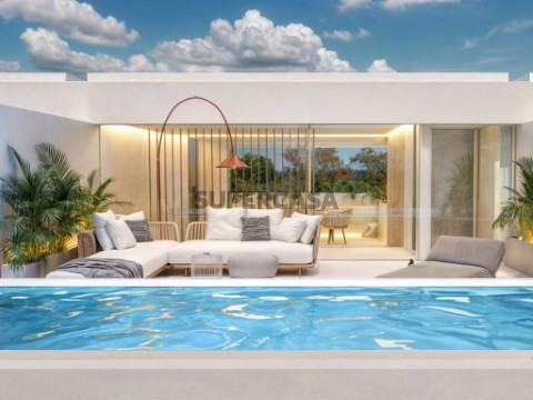 Piscina Modelo Cuckoo's