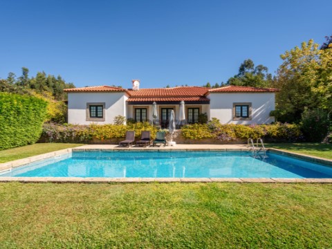 Moradia T4 em Couto, Arcos de Valdevez