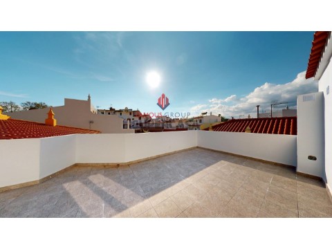 Apartamento T5 Triplex em Alvor, Portimão
