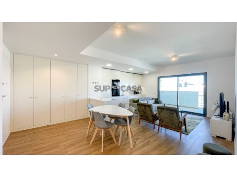 Apartamento T2 em Faro (Sé e São Pedro), Faro