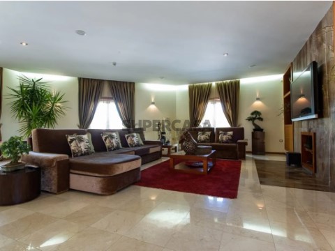 Salon