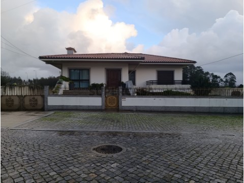 Fachada Exterior 3