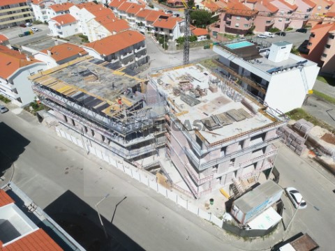 Apartamento T3 em Atouguia da Baleia, Peniche