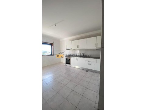 Apartamento T2 em Paço de Sousa, Penafiel