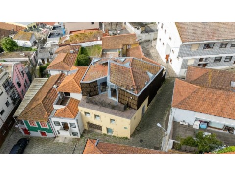 Moradia T4 em Lordelo do Ouro e Massarelos, Porto