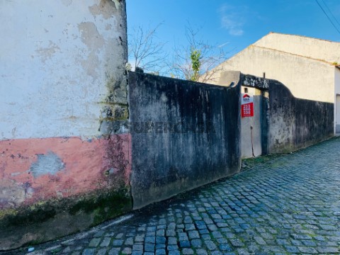 Terreno na Rua Dr. Artur Jorge Barrote, Fão
