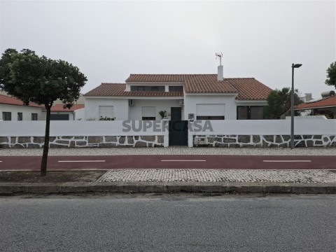 Moradia Isolada T4 Duplex em Esposende, Esposende