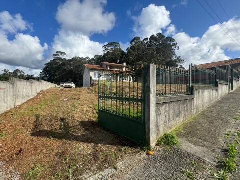 Moradia Isolada T3 Triplex em Rio Meão, Santa Maria da Feira