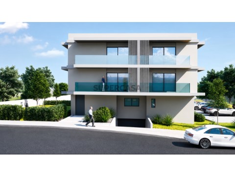 Apartamento T3 em Nogueira da Regedoura, Santa Maria da Feira