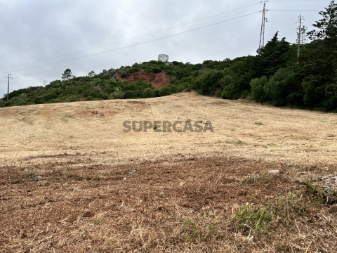 Bhhs-Atlantic-Portugal-Terreno-Urbanizável-Óbidos