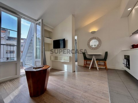 bhhs-atlantic-portugal-apartamento-Lisboa-t1-garagem-Av. Liberdade-Terraço
