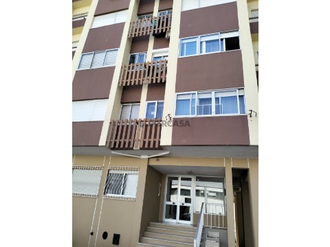 Apartamento T2 em São Marcos