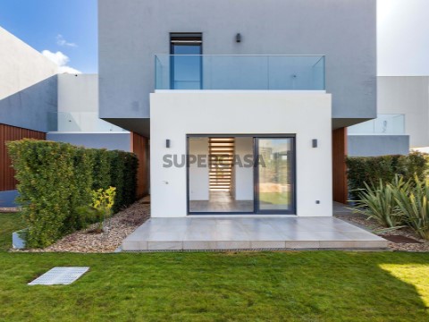 Moradia T2 na Rua Pestana Golf, Silves