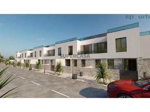 Reihenhaus 3 Zimmer auf Avenida 12 de Julho, Ferreiras