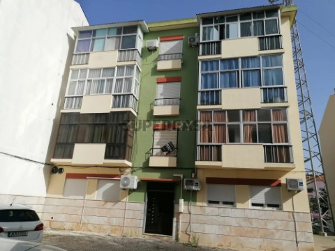 Apartamento T3 em Barreiro e Lavradio, Barreiro
