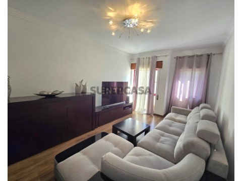 Apartamento T2 em Gâmbia-Pontes-Alto Guerra, Setúbal